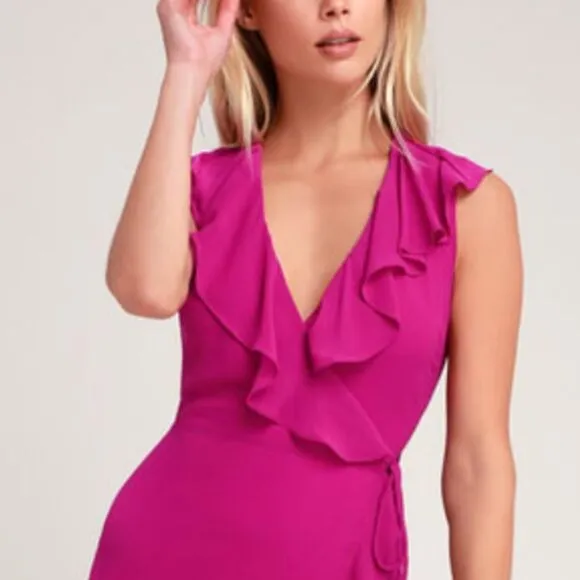 BCBGeneration | NWT $219 Ruffle Surplice Wrap Dress Party Cocktail Magenta - M