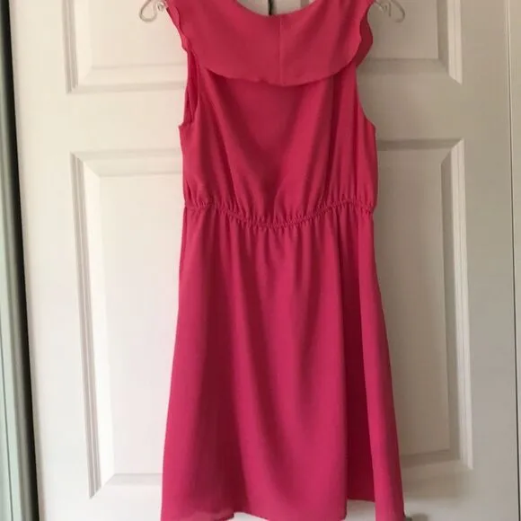 BCBGeneration | NWT $219 Ruffle Surplice Wrap Dress Party Cocktail Magenta - M
