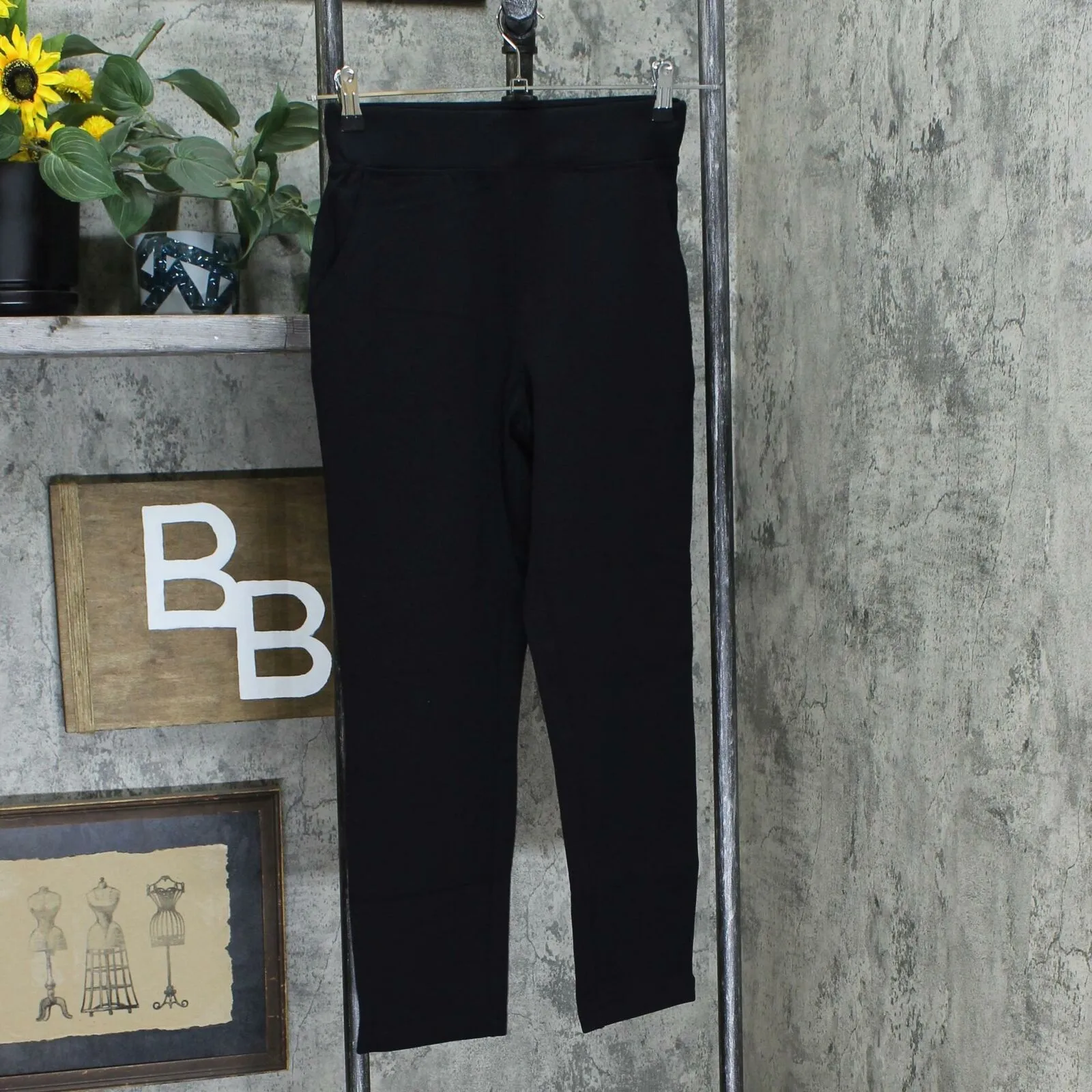 Belle by Kim Gravel Women's Tummy-Smoothing Ponte Knit Crop Pants