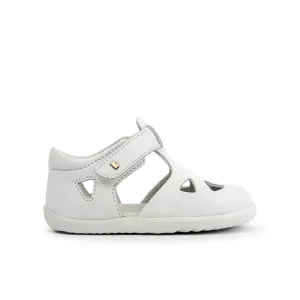 Bobux White Zap Sandal  Step Up (First Walkers)