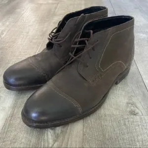 Clarks Men’s Brown Leather Boots
