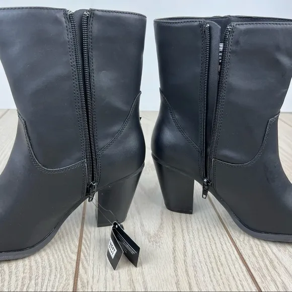 Code West Hugs N Kisses Fringe Western Boots 9M Black Faux Leather $110