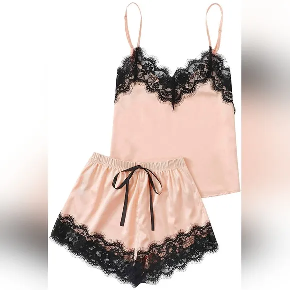 Delicate Dreams Sleep Set - Champagne