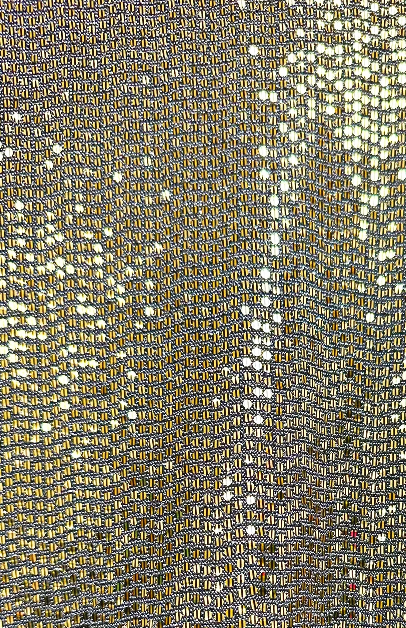 Dioclea | Glamorous Twist: Curve Sequin Shrug