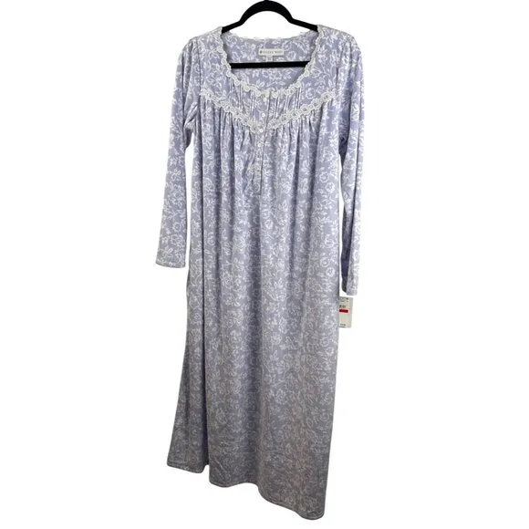 Eileen West Long Sleeve Microfleece Ballet Gown Size Extra Small
