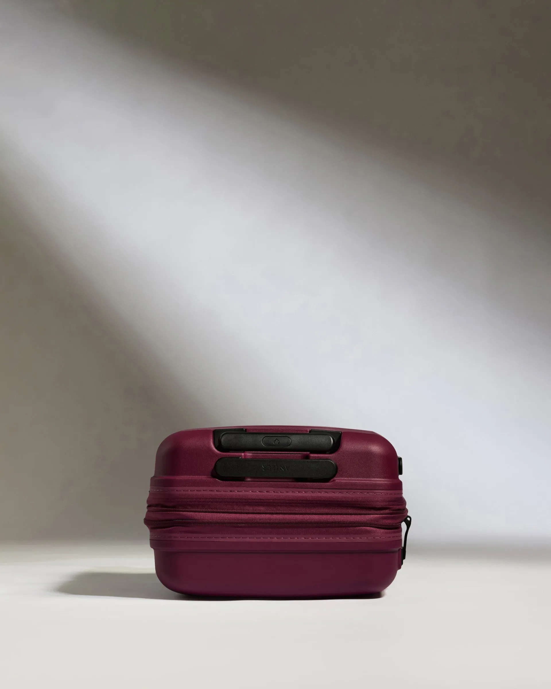 Expandable Carry-on Luggage in Heather Purple - Single Stripe