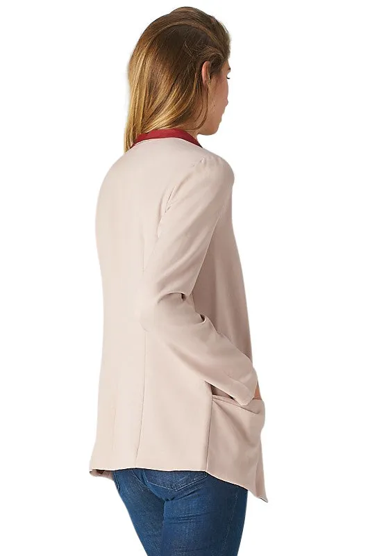 Felicia Batwing Collar Dual Pocket Blazer