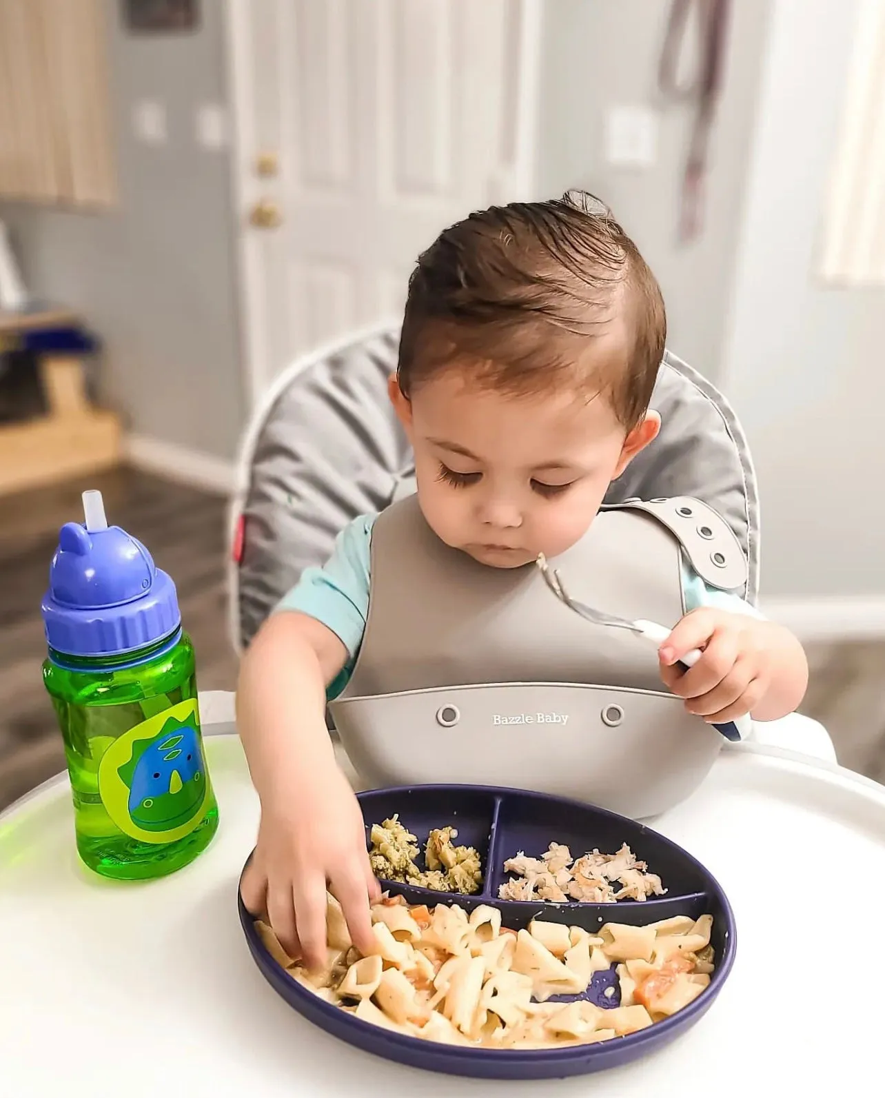 Foodie® Bib Silicone Bib With Food Catcher Pocket 2-Pack: Grey Skies