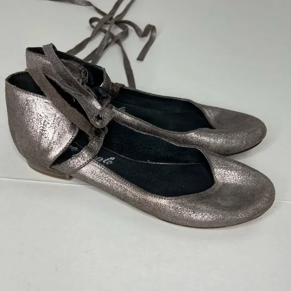 Free People Atlas Ankle Wrap Ballet Flat - Metallic Gray