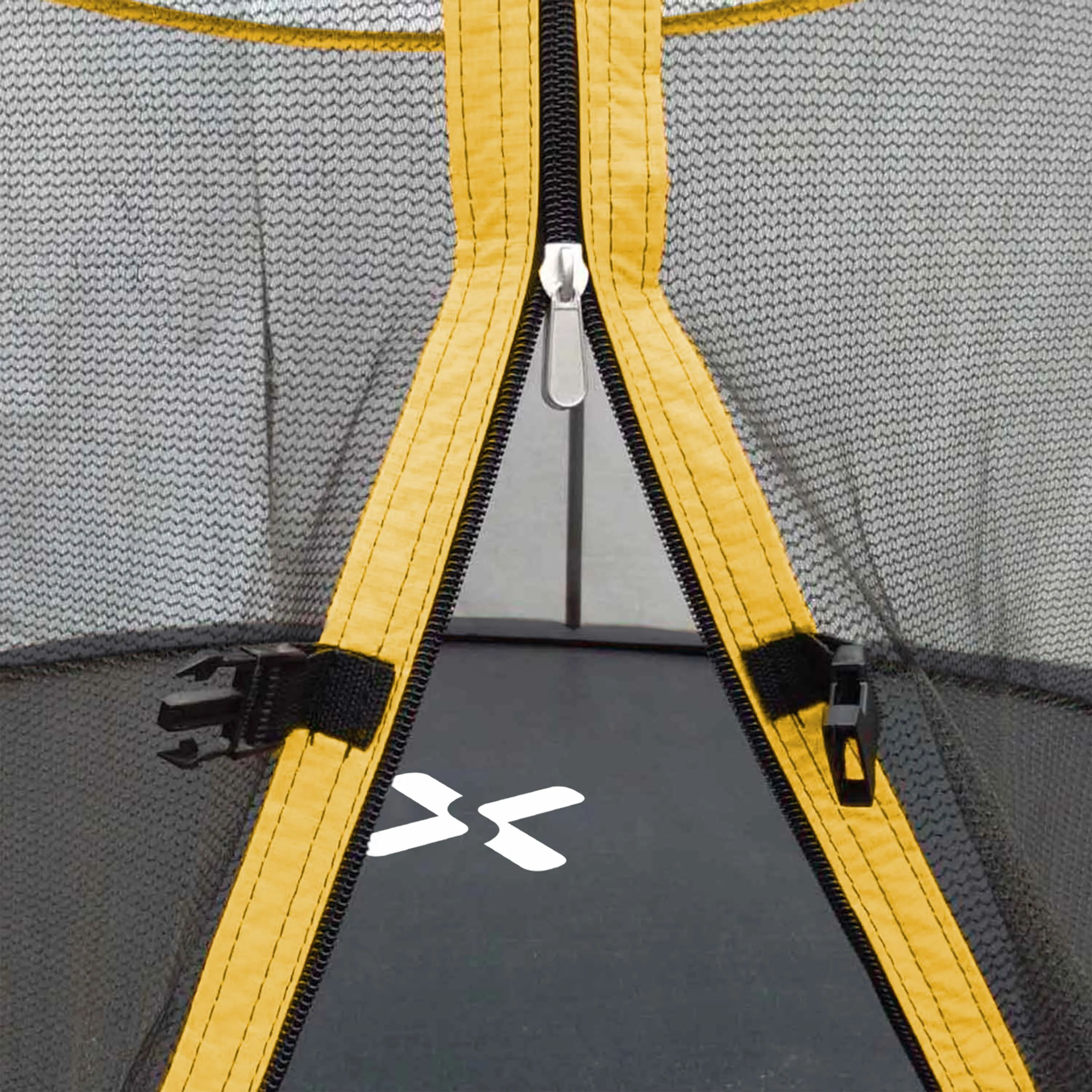 Gartentrampolin mit patentierter Rahmenkonstruktion