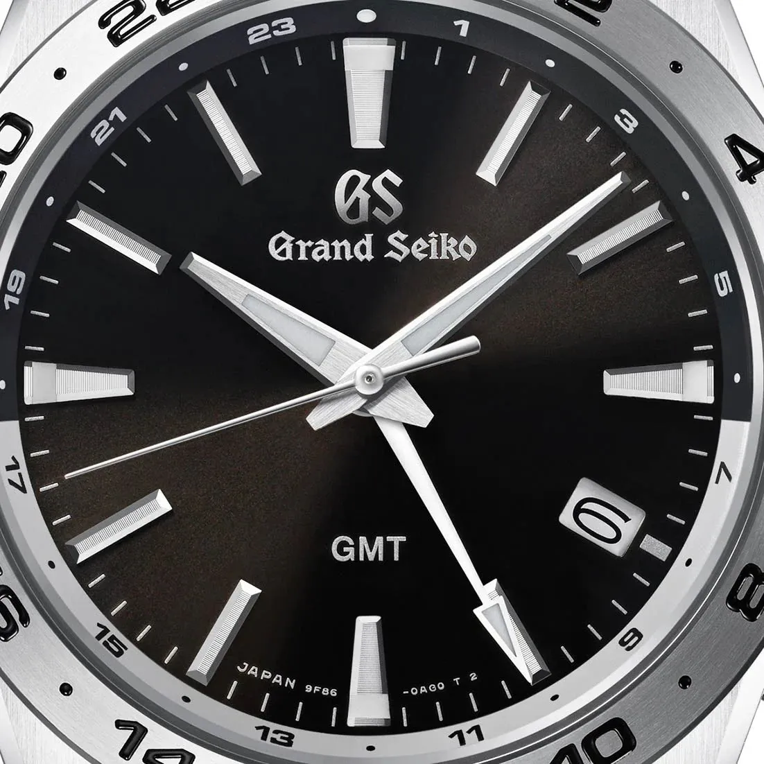 Grand Seiko Sport Collection Quartz GMT (SBGN027)