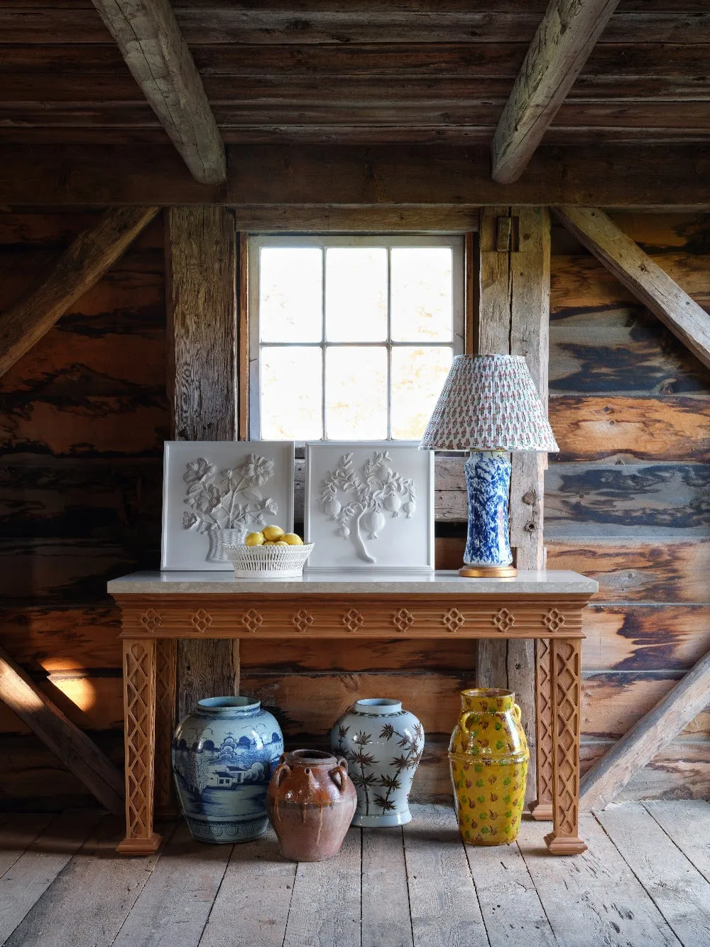 Howard Outdoor Console