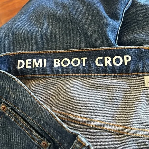 J.Crew | 2022 9&quot; Mid-rise Mid-Wash Demi-Boot Crop Jean Size 31/12 Classic Casual