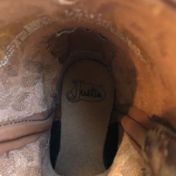 Justin boots youth brown leather