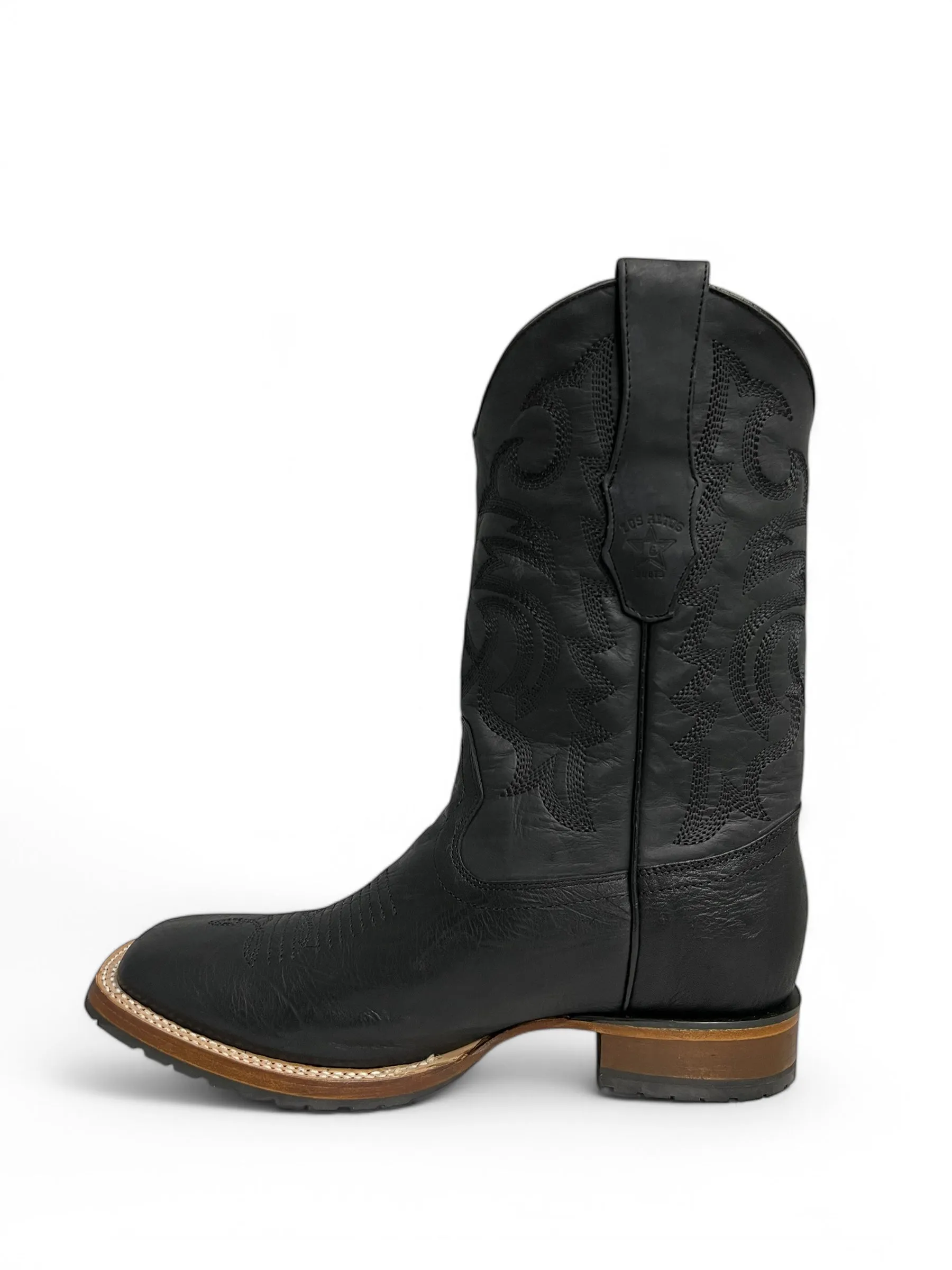 Los Altos Square Toe Bull Shoulder Black Rubber Sole - 82T3105