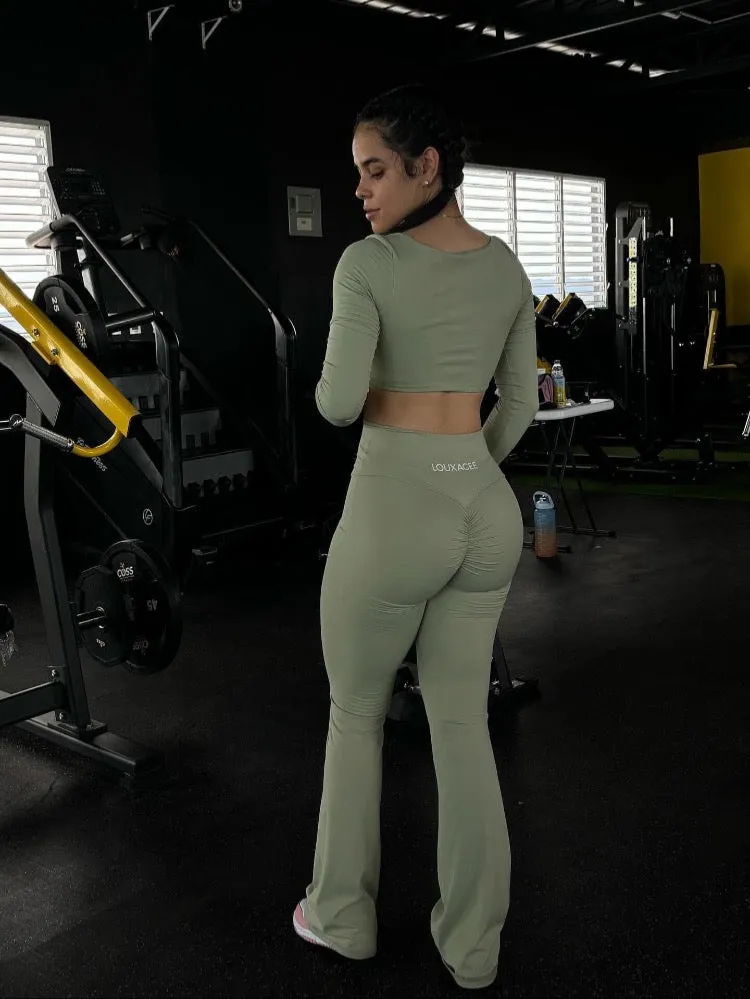 Louxacee Active Ruched Flare Set