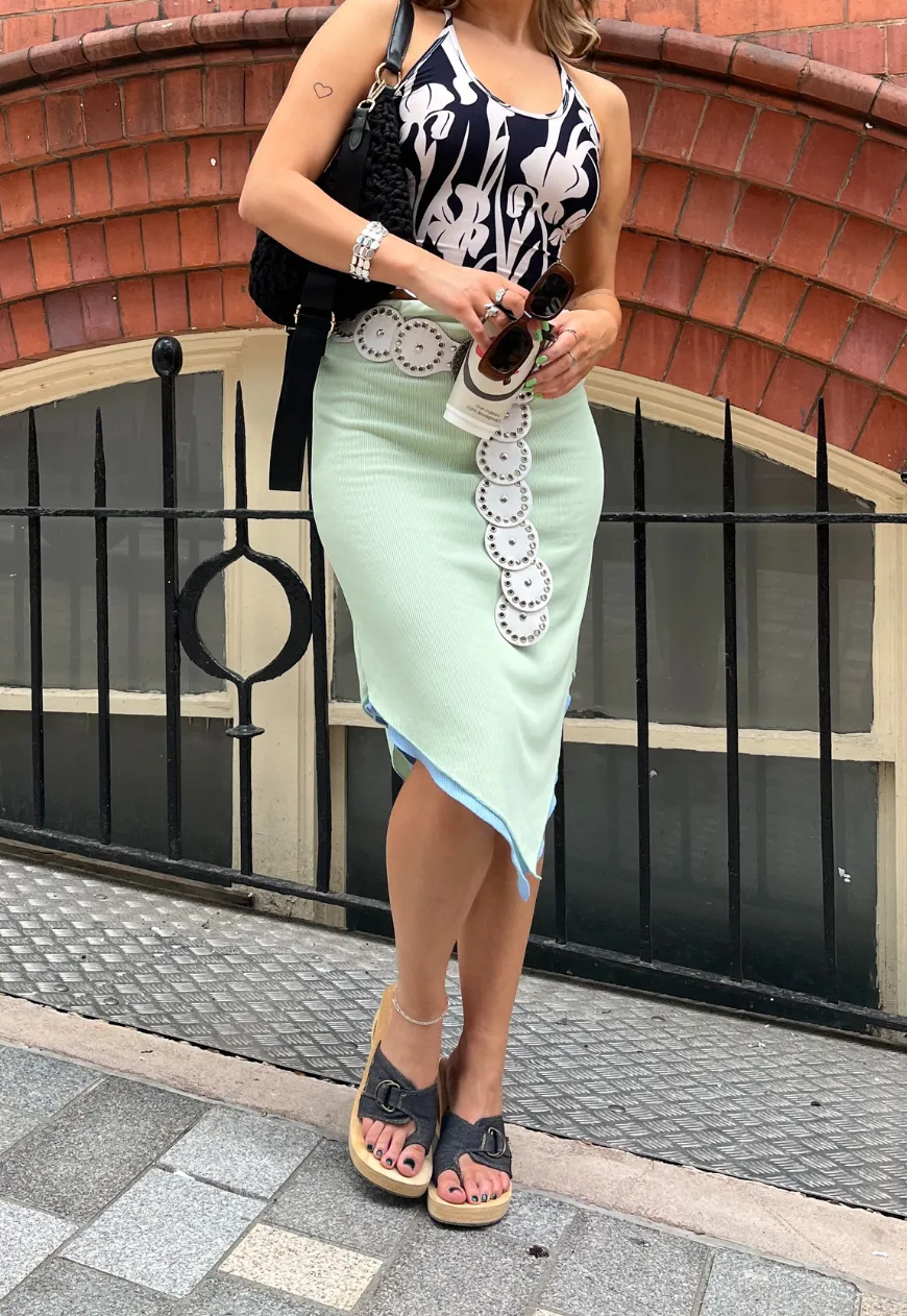 MINT/BLUE REVERSIBLE POINTED HEM SKIRT