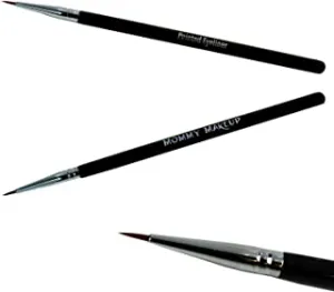 Mommy Makeup Pointed Eyeliner Brush
