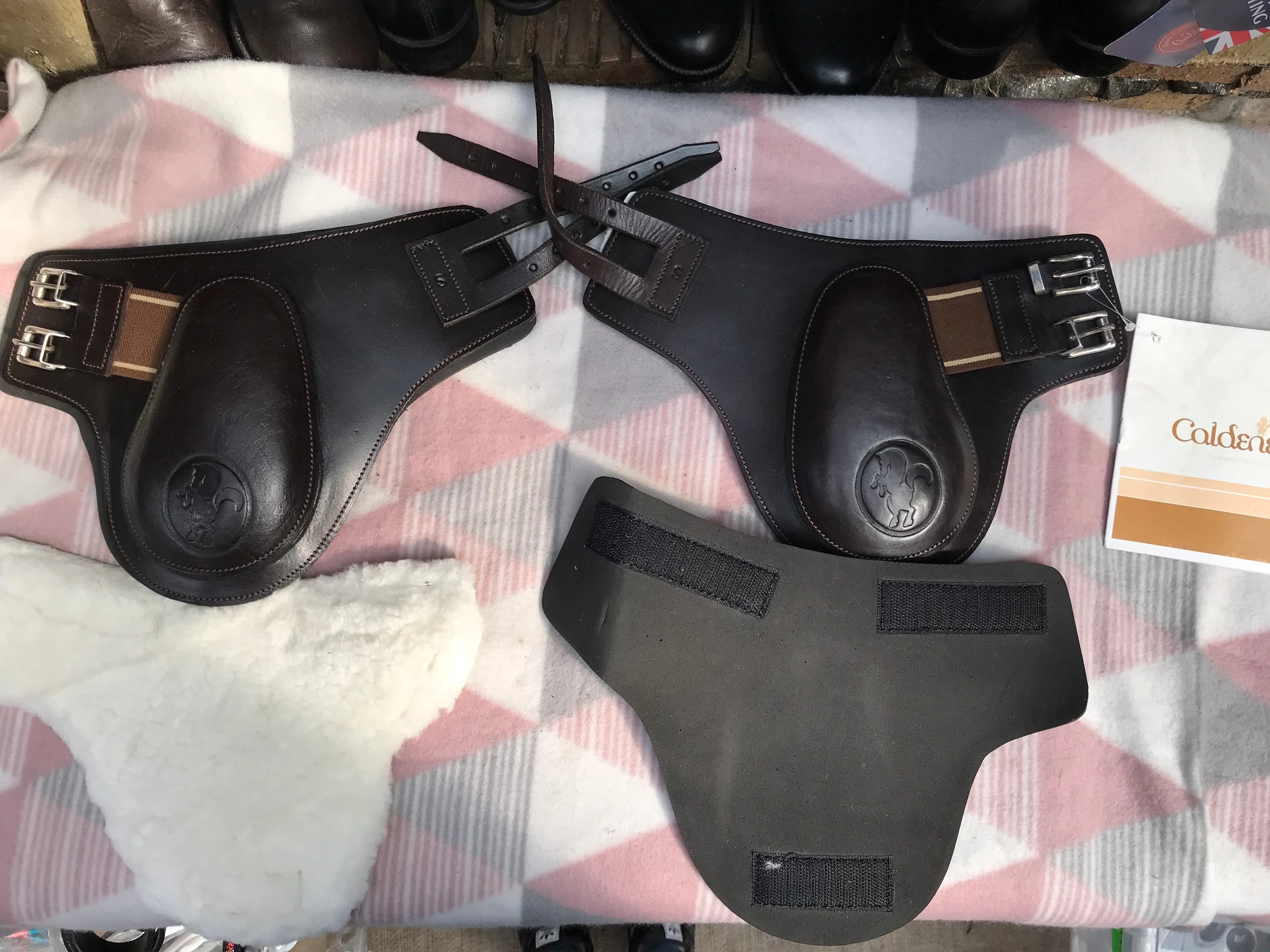 NEW Caldene leather fetlock boots size pony comes with inserts FREE POSTAGE