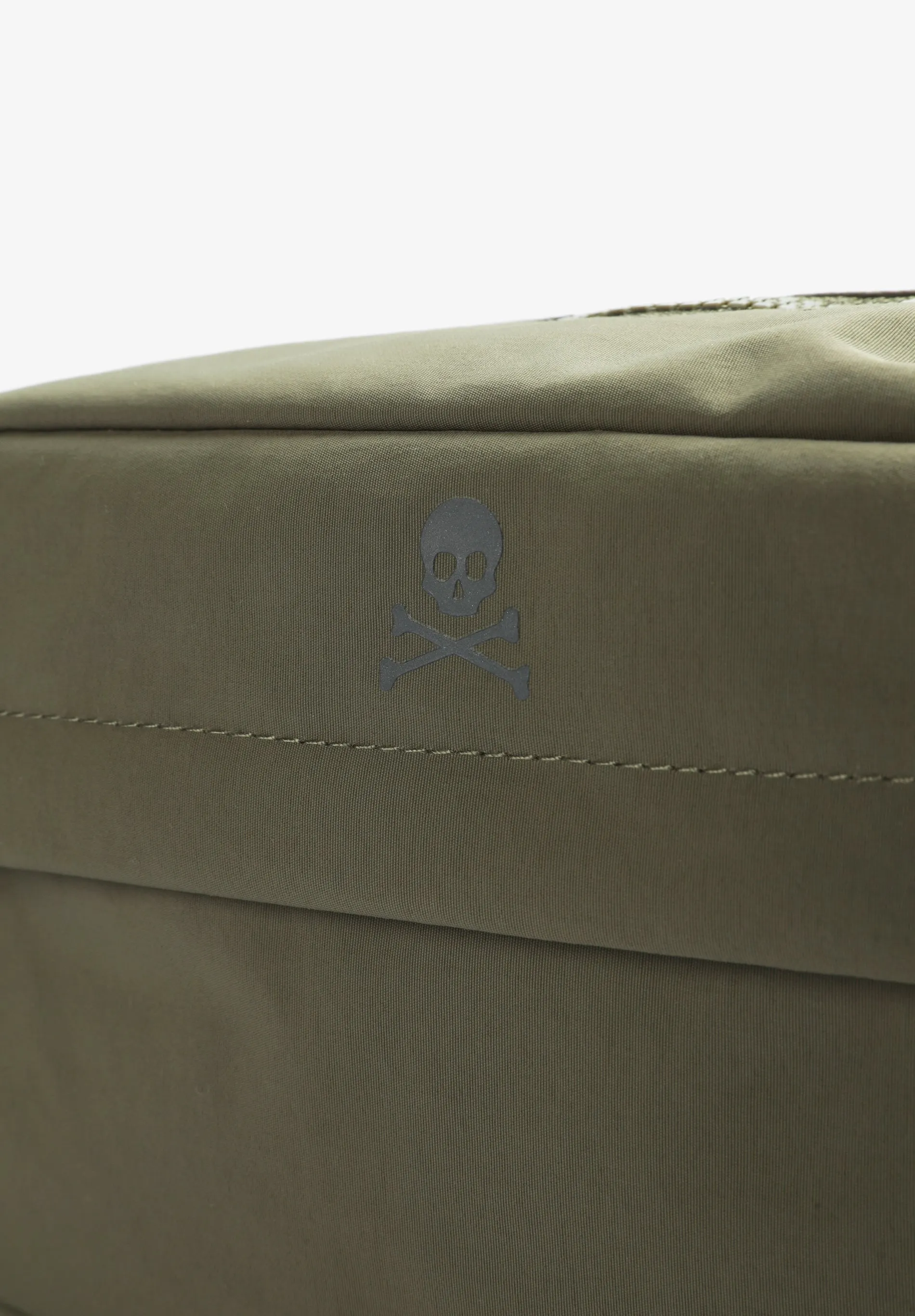 NOLAN TRAVEL CASE