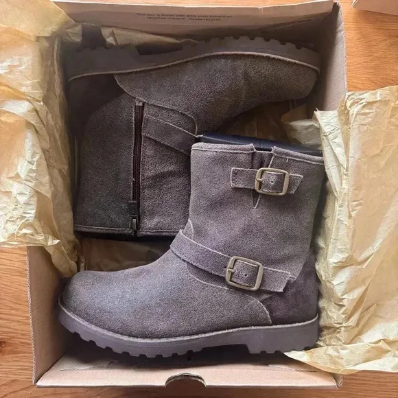 NWT UGG K Harwell Bomber Boots Kids Brown Teak Leather Wool Lining