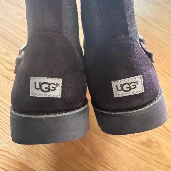 NWT UGG K Harwell Bomber Boots Kids Brown Teak Leather Wool Lining