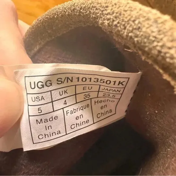 NWT UGG K Harwell Bomber Boots Kids Brown Teak Leather Wool Lining