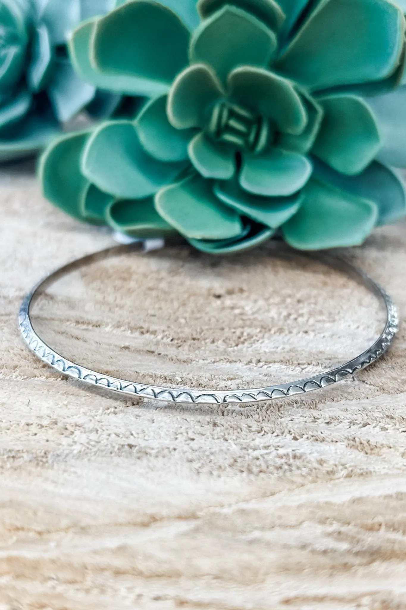 Pointed Etched Silver Bangle