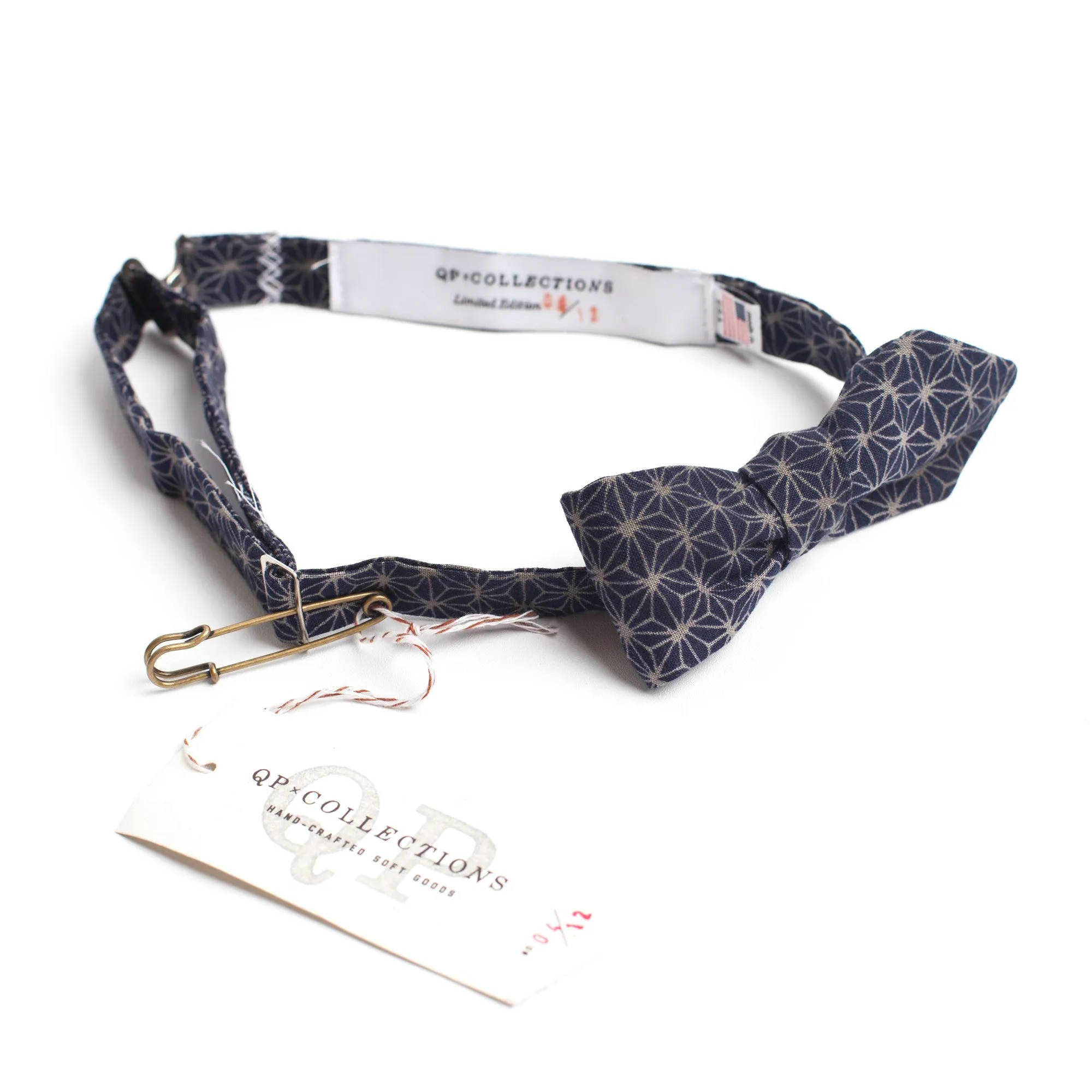 Pointed Geoprint Bowtie