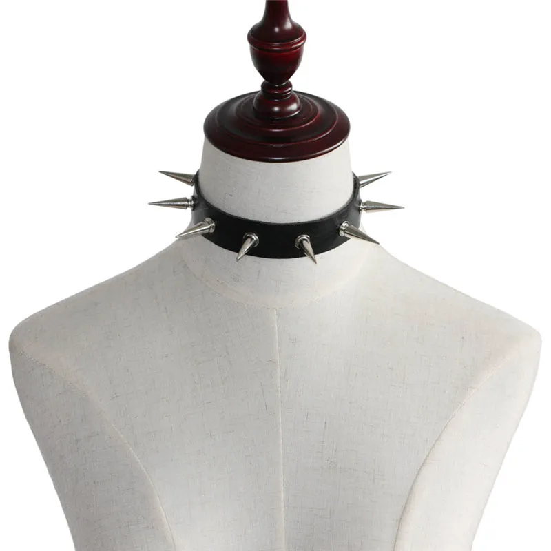 "PUNK POINTED RIVET" NECKLACE N082414
