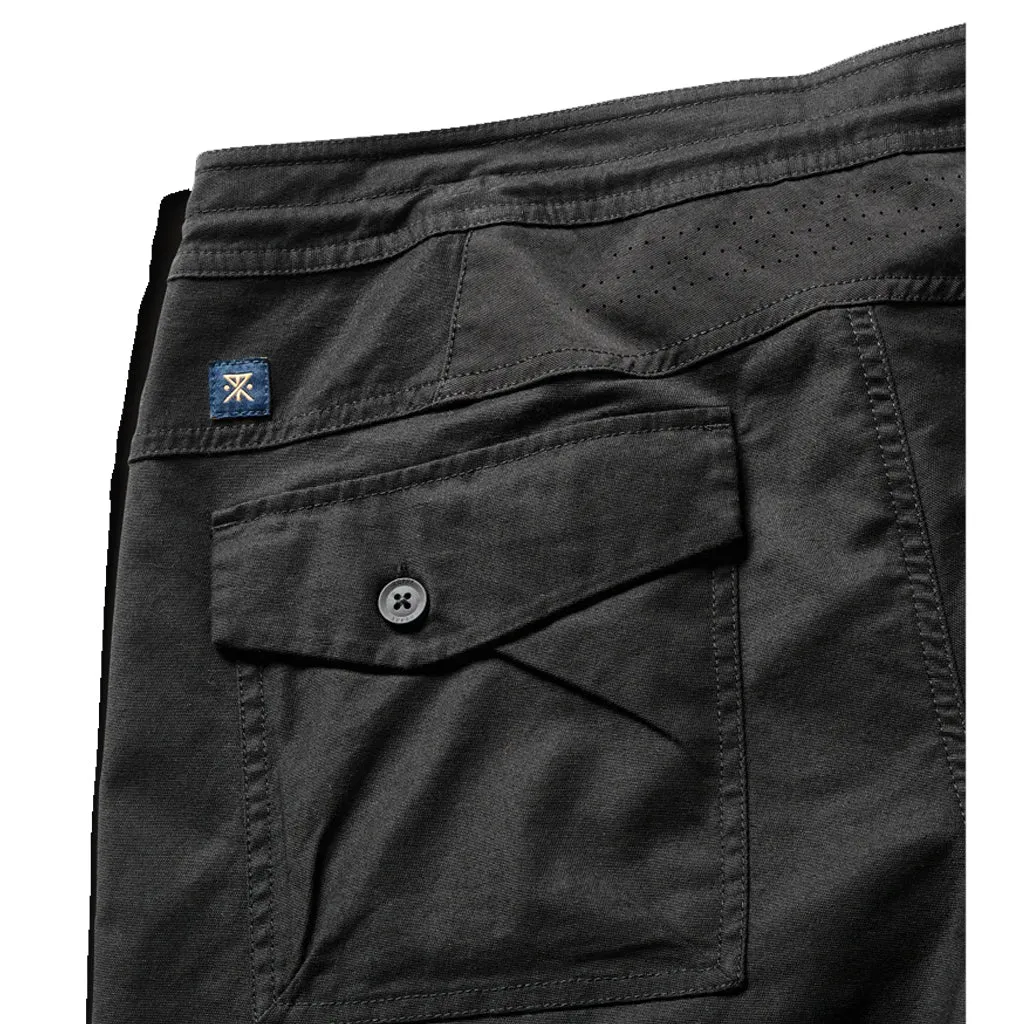 Roark Layover 2.0 19" Black Walkshort