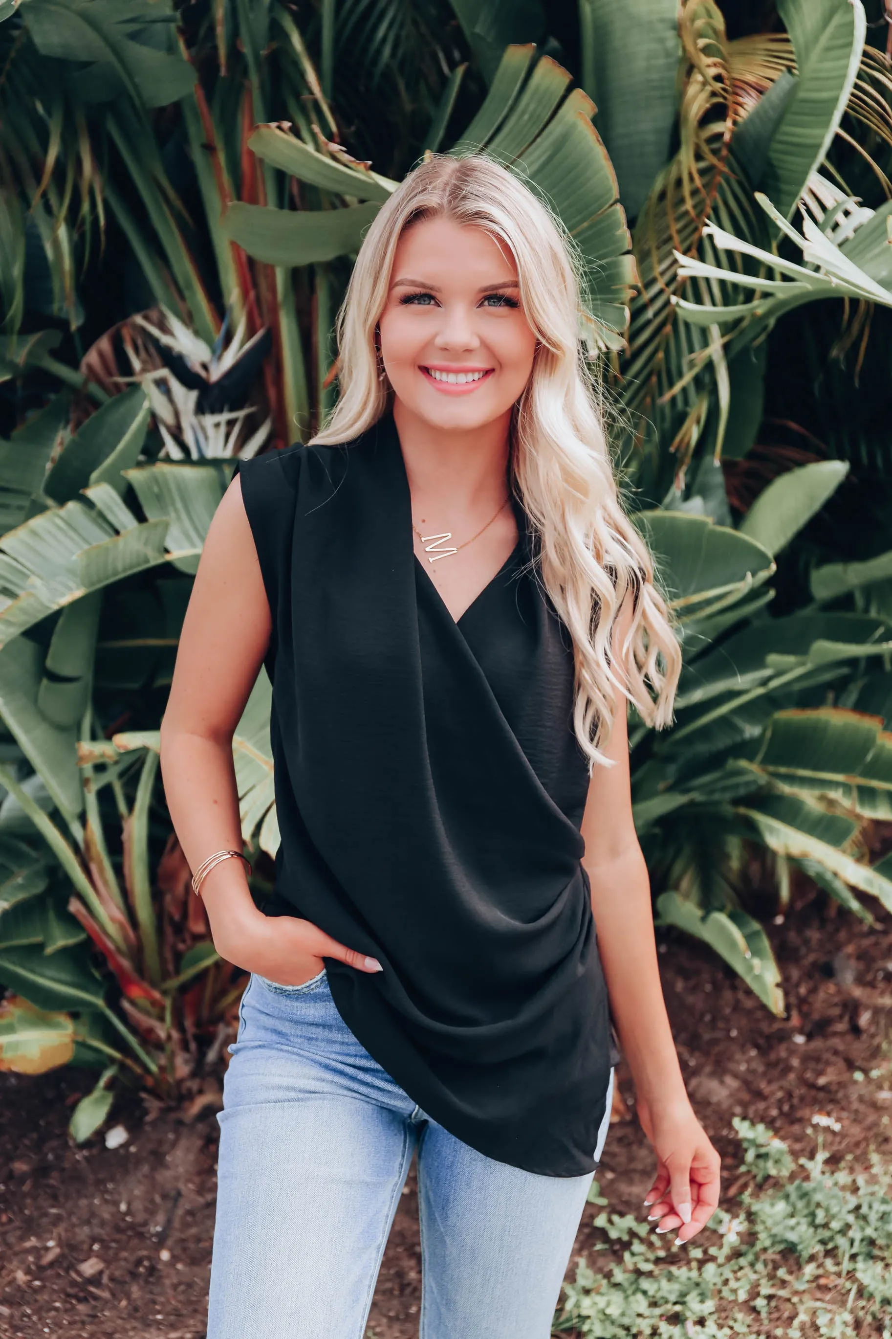 Rosalie Sleeveless Blouse - Black