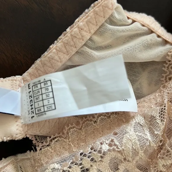 SIMONE PERELE PROMESSE BRA IN PETAL.