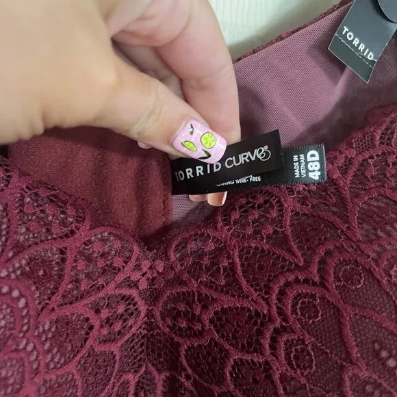 Torrid NWT Lace Red 360 Back Smooth Lightly Lined Everyday Wire-Free Bra 48D
