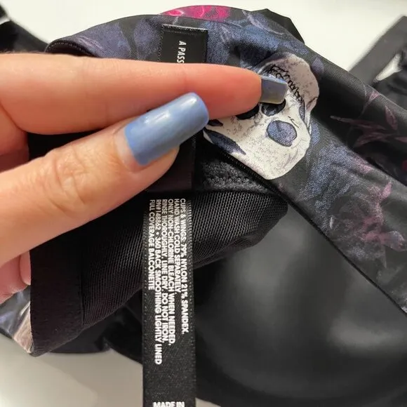 Torrid NWT Skull Black Smoothing Lightly Lined Full Coverage Balconette Bra 42F