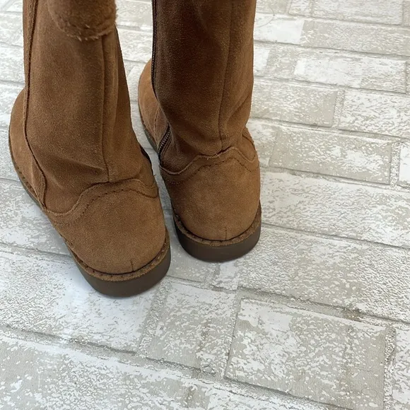 Ugg brown suede leather boots