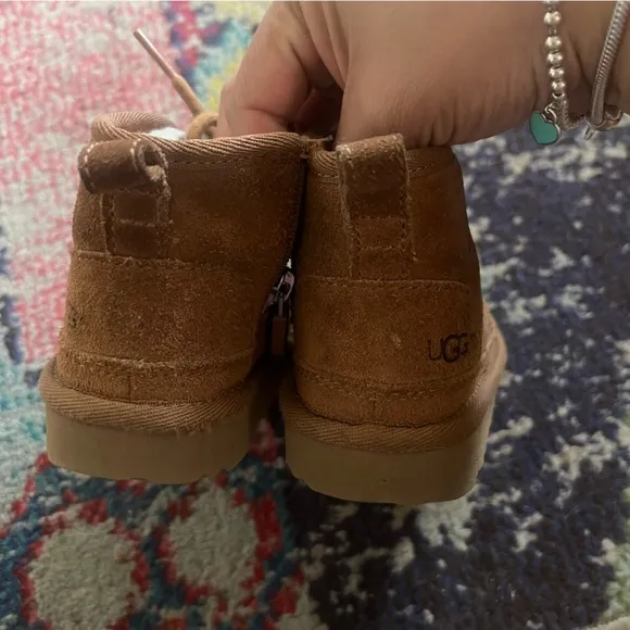 UGG neumel chestnut toddler boots size 6