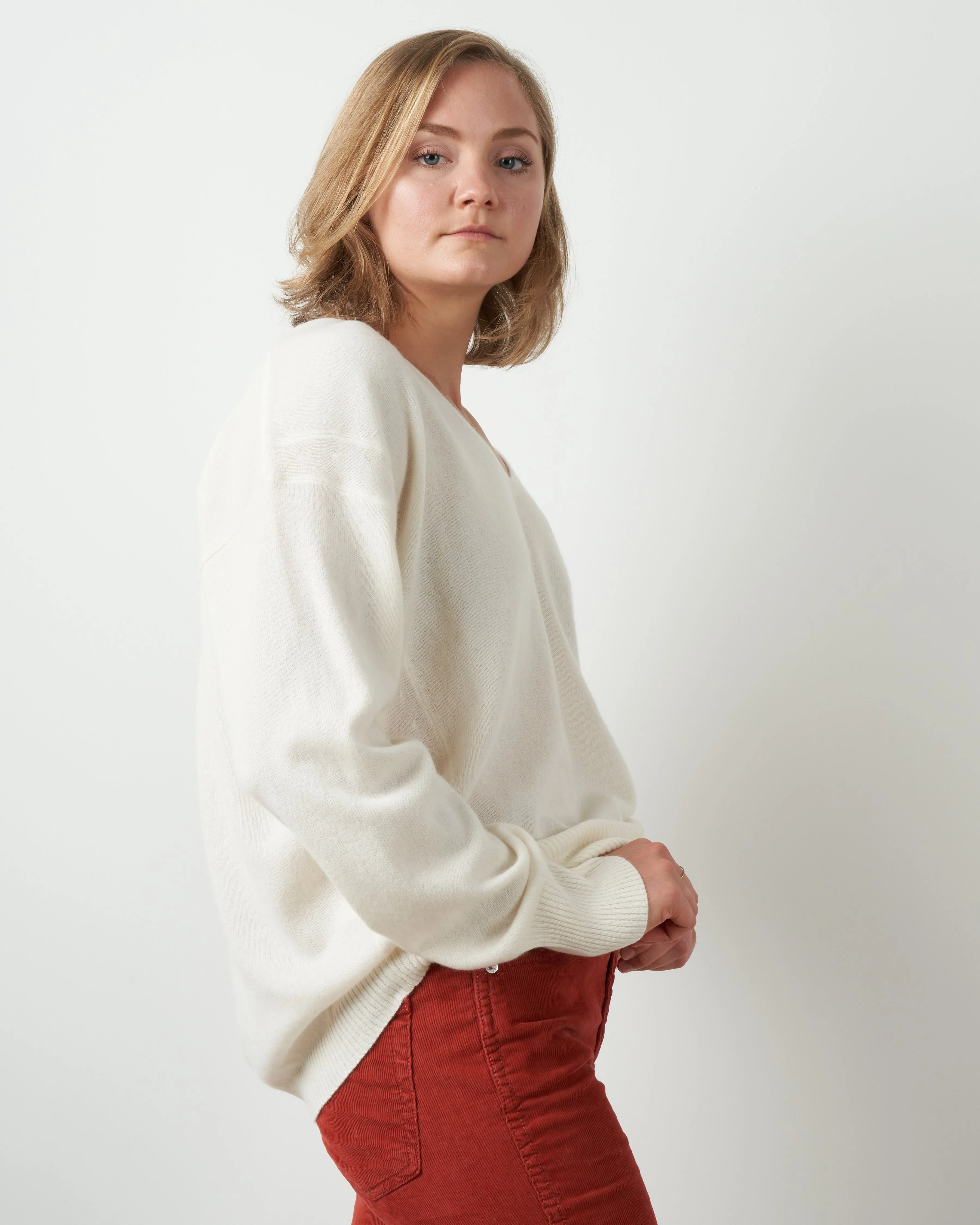 v-neck sweater - ivory