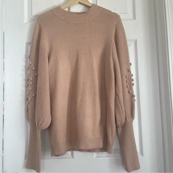 Vine &amp; Love Sweater Sz M NWOT