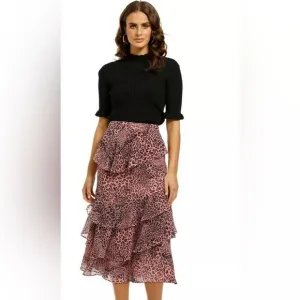 **** Whistles Wild Cat Print Skirt (R)