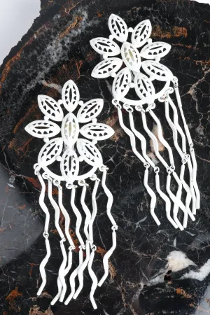 White Flower Fringe Earring