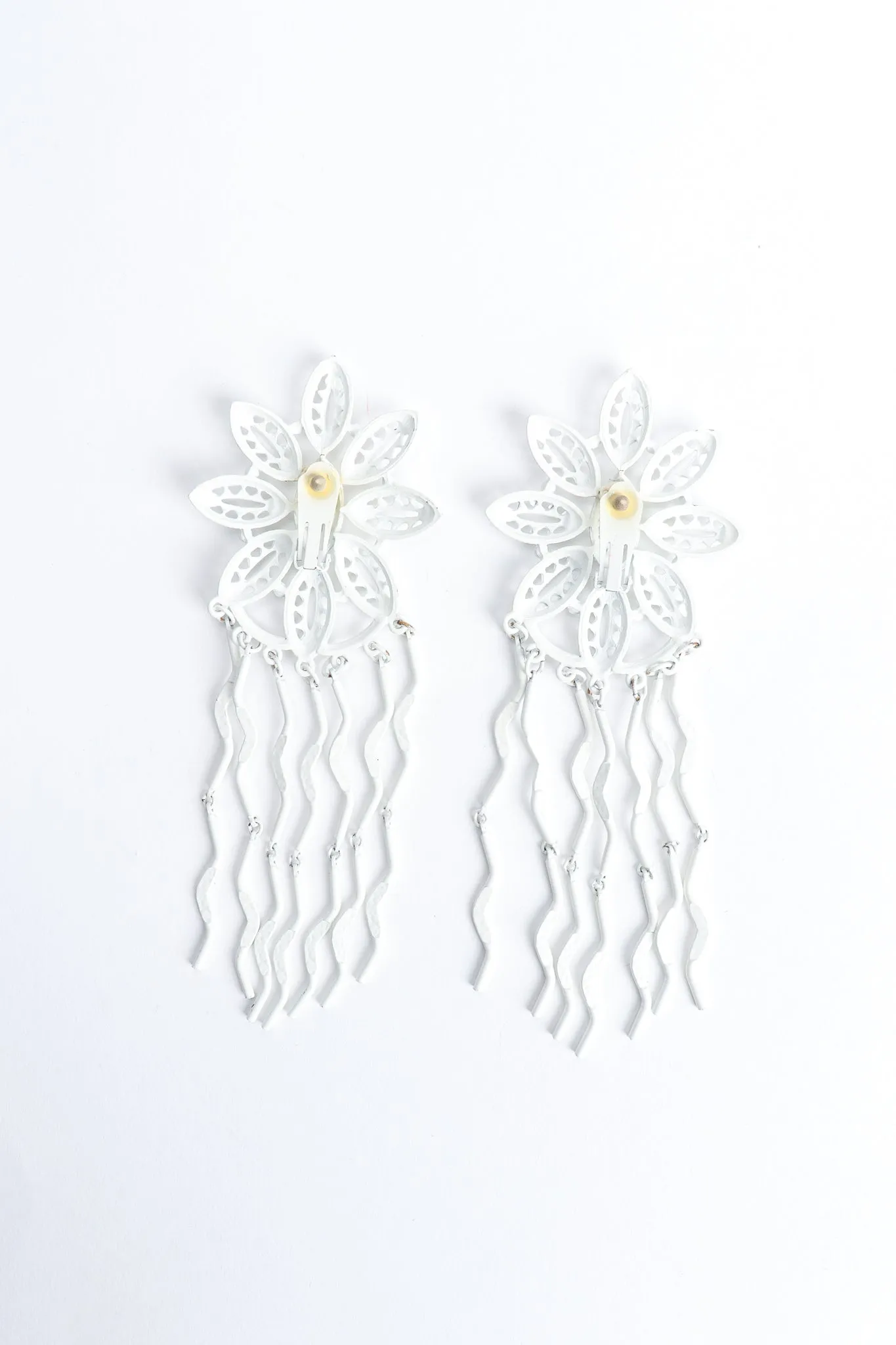 White Flower Fringe Earring
